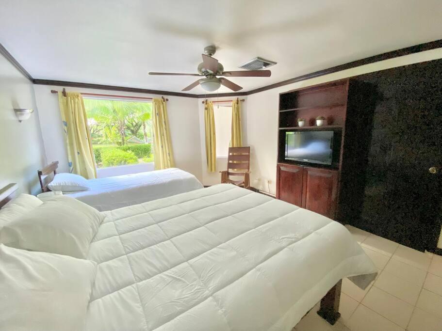Lovely 2-Bdroom Condo In Laguna Eco Village Resort Quepos Extérieur photo